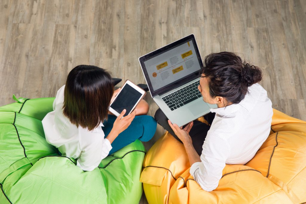 Apa Perbedaan Hosting Dan Domain Pada Saat Membuat Blog